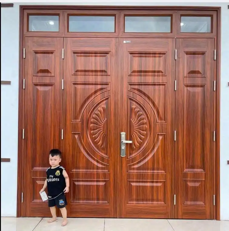 Cửa thép vân gỗ huỳnh hoa cúc