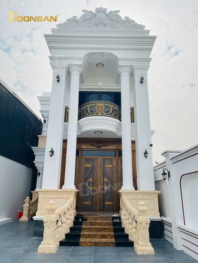 Mẫu cửa nhôm đúc cao cấp huỳnh Huyền mây - Vân sóng