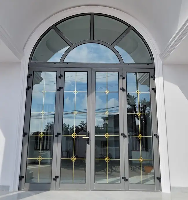 Mẫu cửa vòm phòng khách đẹp theo phong cách tối giản     