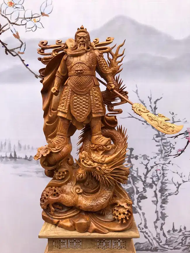 Tượng Quan Công đặt theo mệnh gia chủ