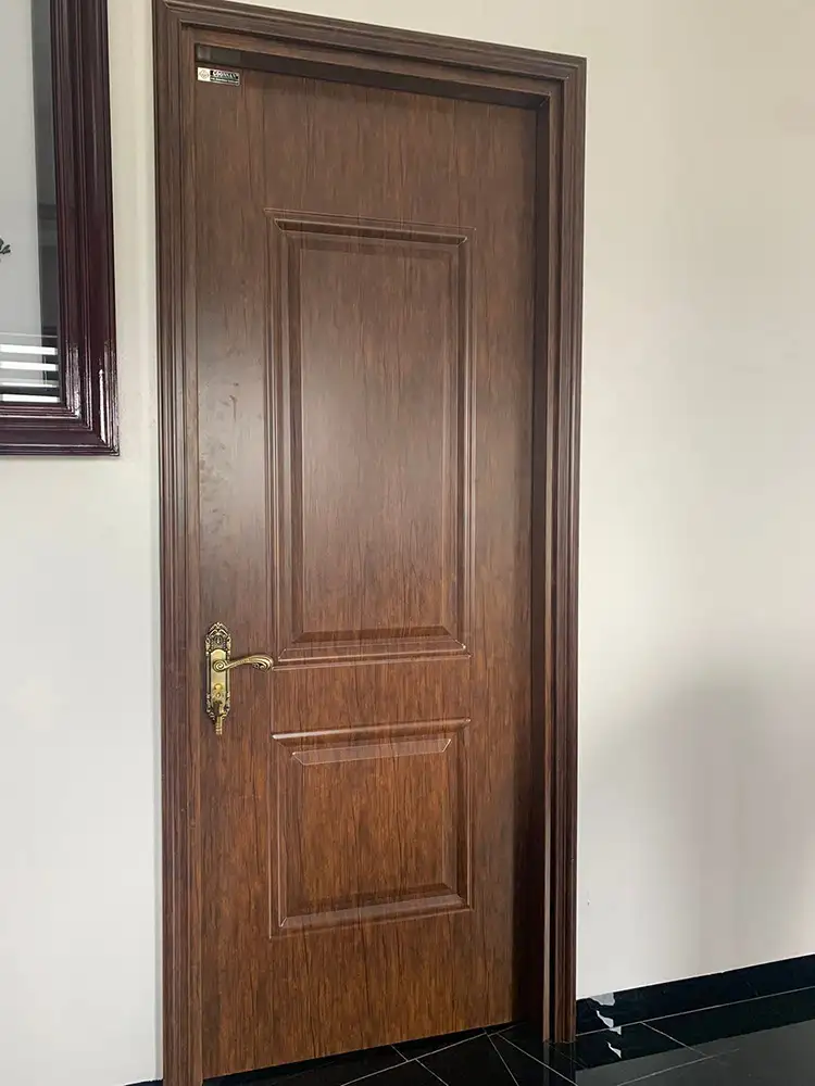 Cửa nhôm giả gỗ 1 cánh phòng ngủ Goonsan